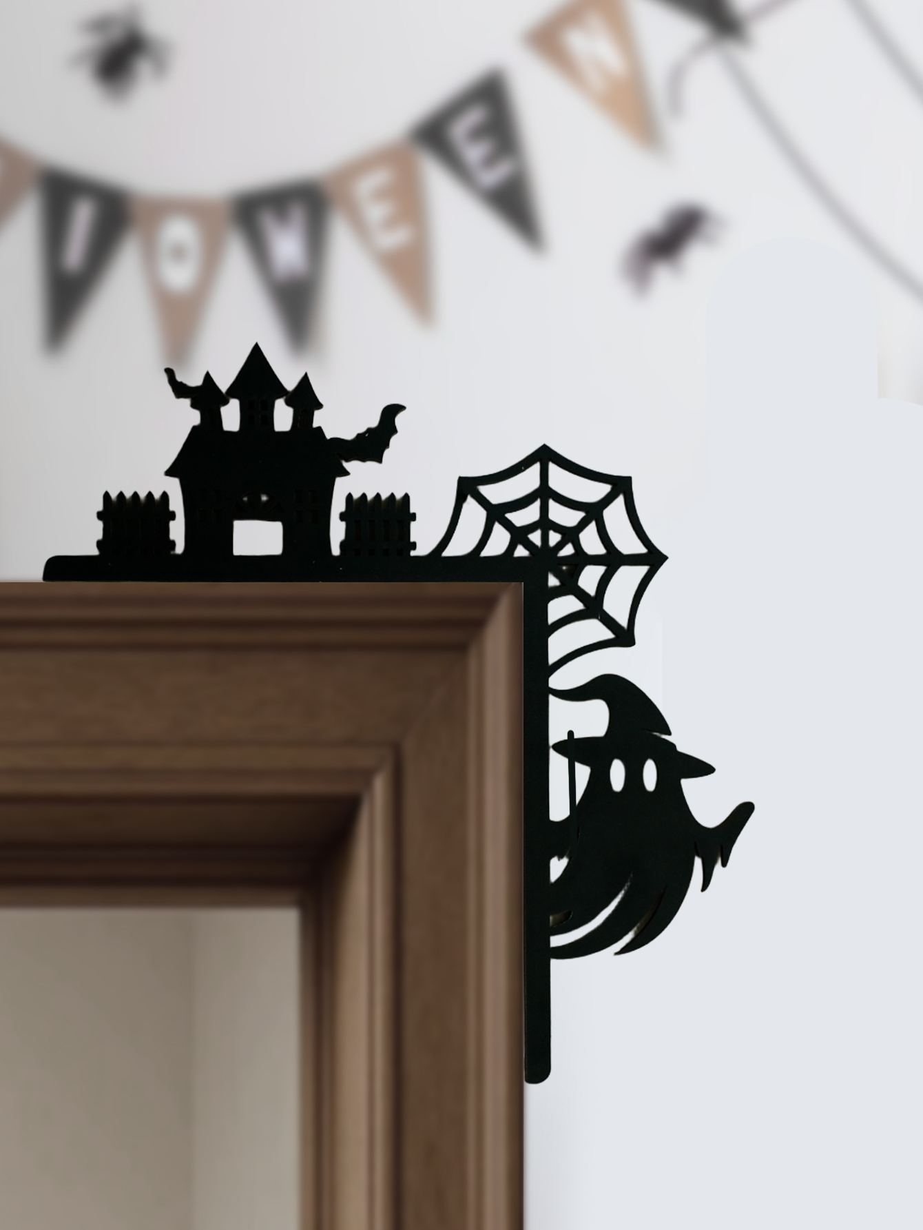 木製ハロウィーンドアコーナーデコレーション、ゴシック幽霊屋敷 - Spider Web Halloween Decoration のレビューと価格