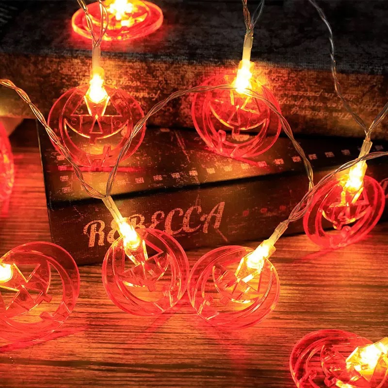 ハロウィーンのくり抜きカボチャ型ストリングライト、暖色オレン - Halloween Led String Lights Orange のレビューと価格